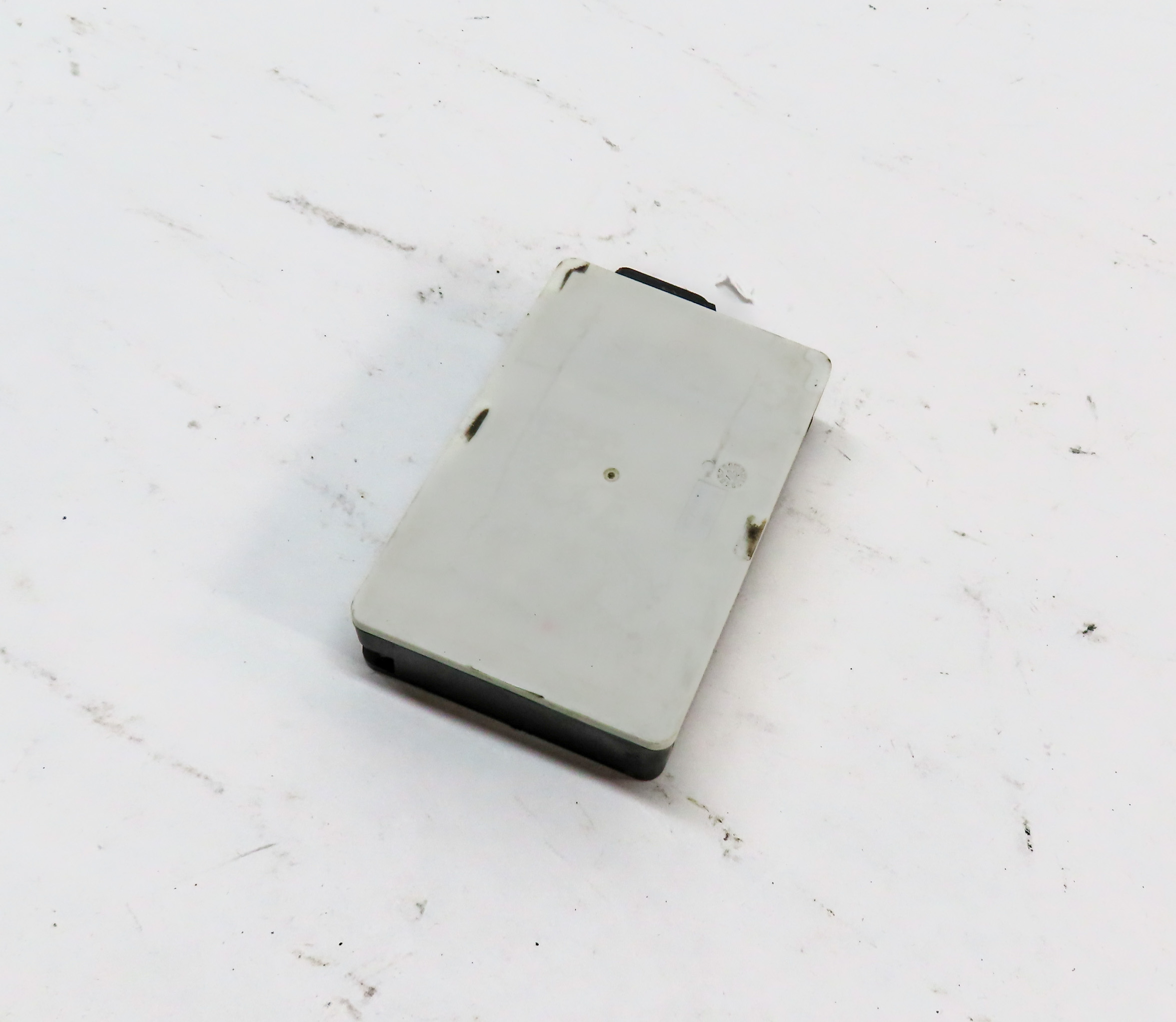 2013 MERCEDES GL350 (X166) REAR DRIVER ASSIST BLIND SPOT RADAR SENSOR MODULE — exact item pictured